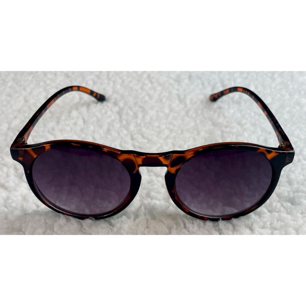Tortoise Shell Sunglasses with Purple Lenses - Picture 10 of 16